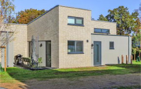 Stunning home in Lembruch/Dümmer See w/ Sauna and 2 Bedrooms